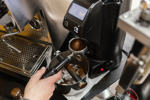 办公室咖啡机选择指南：如何挑选出最适合企业需求的品牌？
